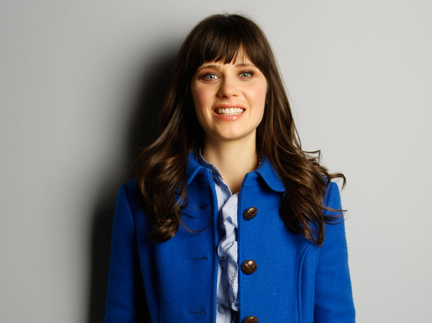 Zooey Deschanel z laskami w telewizji