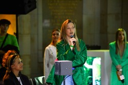 Mało jej... Coraz szczuplejsza Lara Gessler [FOTO]