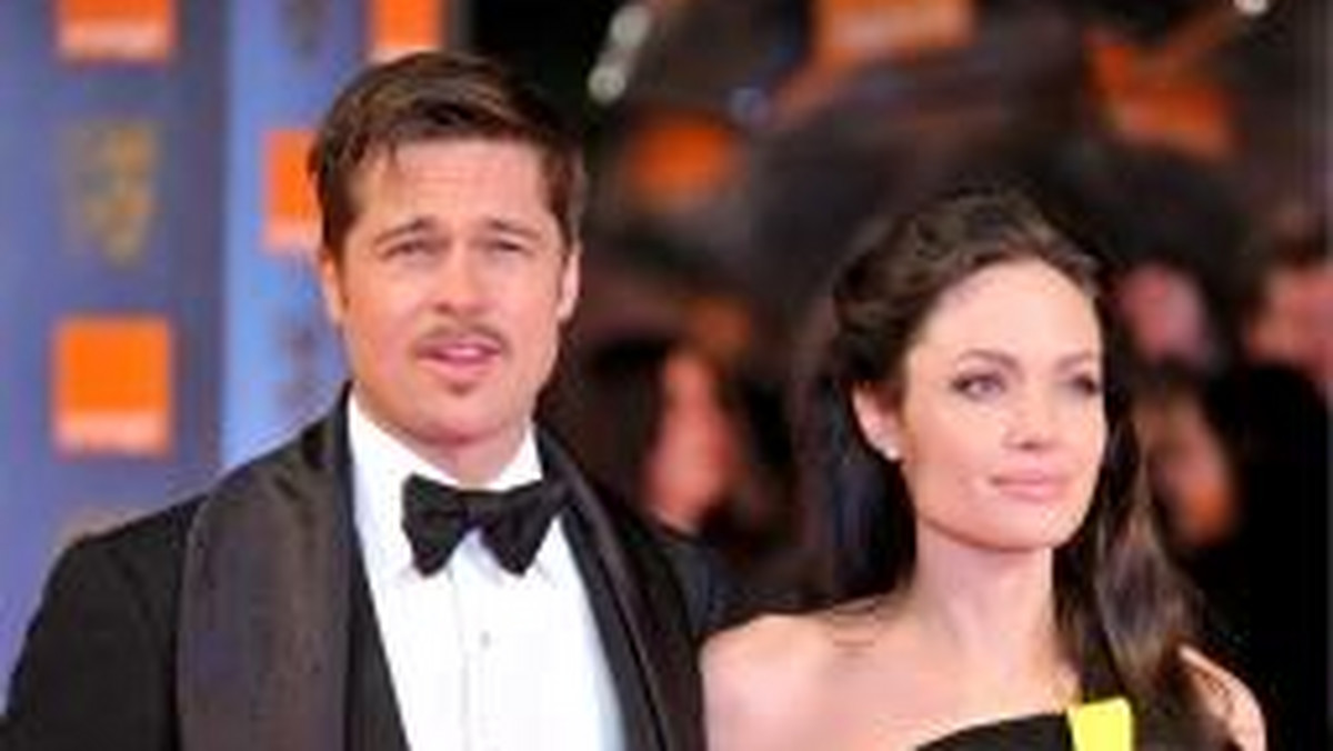 Brad Pitt i Angelina Jolie, najsłynniejsza para Hollywoodu, ogłosili, że przekażą milion dolarów na pomoc humanitarna dla ofiar trzęsienia ziemi na Haiti -