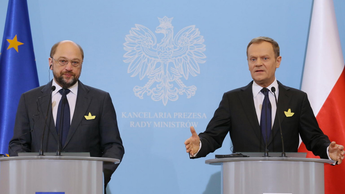 Premier Donald Tusk zapowiedział po piątkowym spotkaniu w Warszawie z przewodniczącym PE Martinem Schulzem, że będą obaj aktywnie działać na rzecz możliwie szybkiego kompromisu w sprawie unijnego budżetu na lata 2014-20.