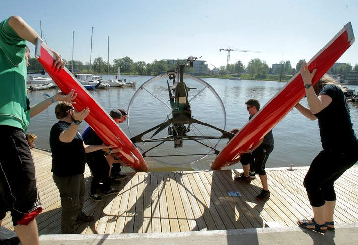 Zawody International Waterbike Regatta odbywają się od 37 lat, co roku w innym europejskim mieście. W Polsce są rozgrywane po raz czwarty.<br><br>mbo/ zan/<br>fot.  (sj) PAP/Tomasz Waszczuk