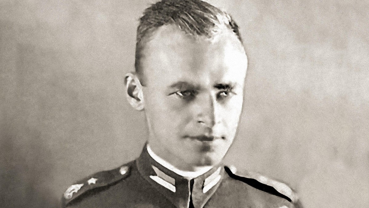 Witold Pilecki (1901-1948) when 'Podporucznik' (2nd lieutenant) in the Polish army 1938.. Image shot 1938. Exact date unknown.