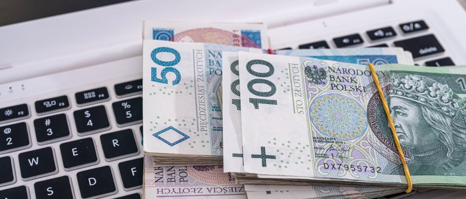 Eksperci ostrzegają przed nowym oszustwem. Za złożenie "reklamacji" w banku grozi nawet więzienie