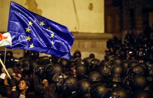 Gruzja: Kolejny protest przeciw ustawie o "zagranicznych agentach"