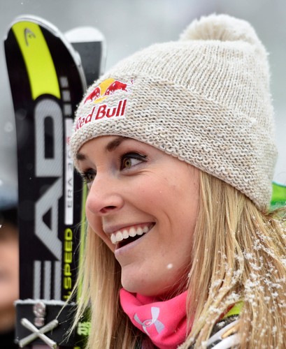 Piękna alpejka wygrała po blisko dwóch latach. Lindsey Vonn najlepsza w Lake Louise