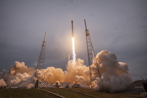Start rakiety Falcon 9. Źródło: SpaceX
