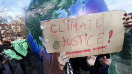Elkezdődött a Globális Klímasztrájk Budapesten – Így vonulnak a tüntetők – fotók