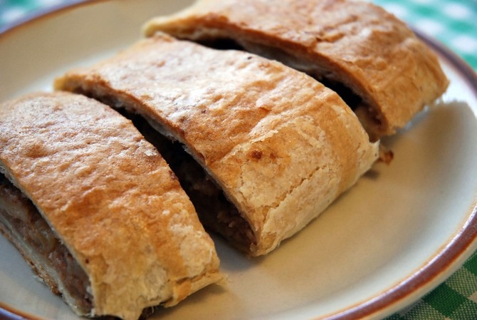 Pita sa jabukama