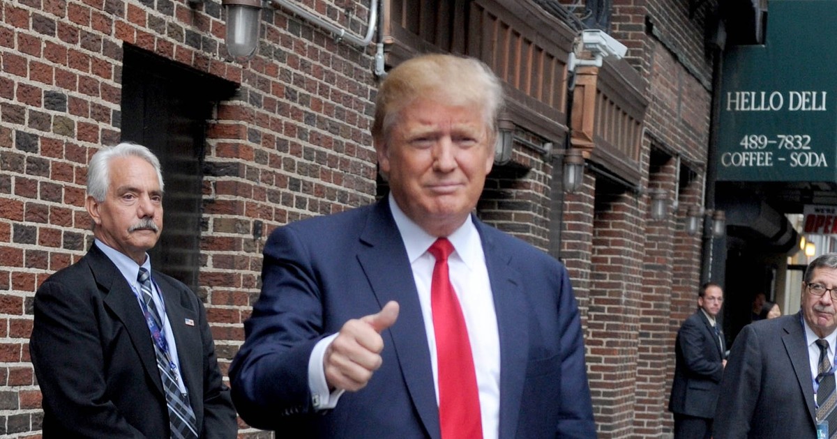 Donald Trump karácsonyi jókívánsága: „A halálraítéltek menjenek a pokolba!”