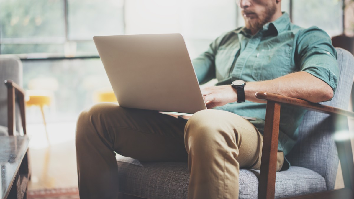 Muškarci treba da izbegavaju držanje laptopa u krilu