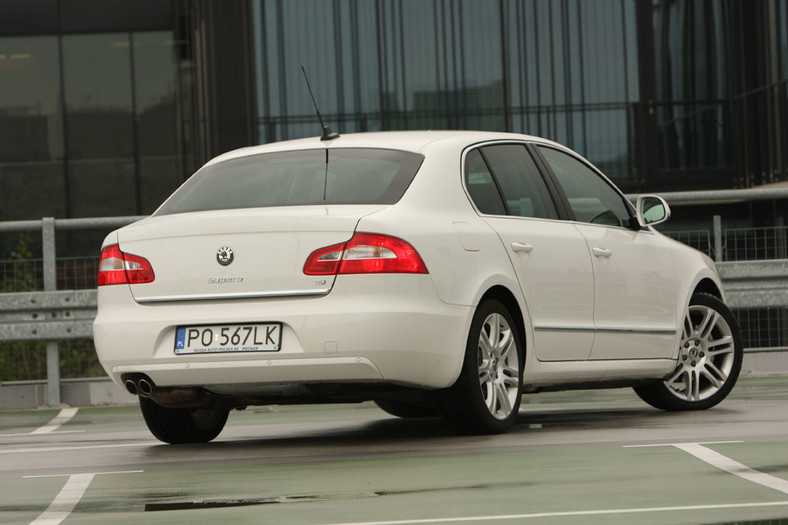 Skoda Superb 1.8 TSI: Tania marka w kosztownej wersji