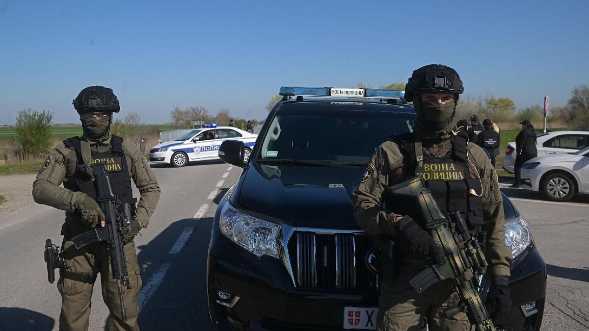 Vojna policija u okolini Kanjiže 5. aprila | Foto: Fonet