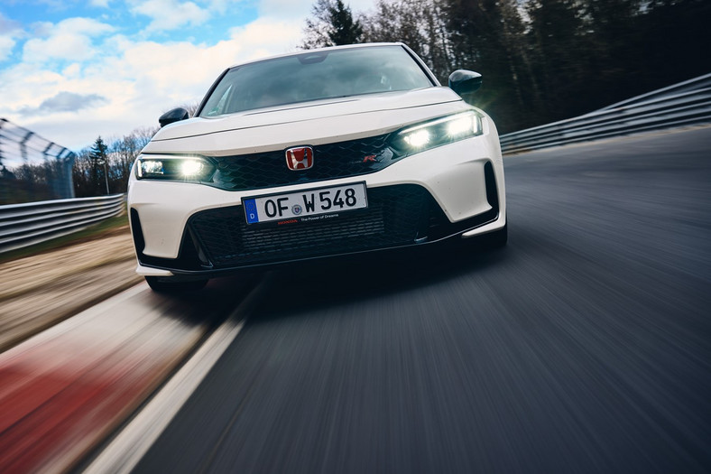 Nowa Honda Civic Type R na torze Nurburgring