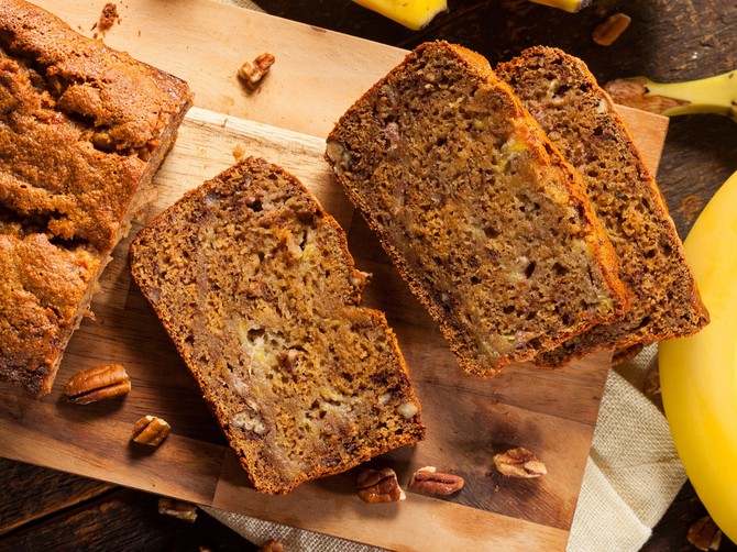 Banana bread - najbolji recept za brzi kolač bez trunke dodatog šećera