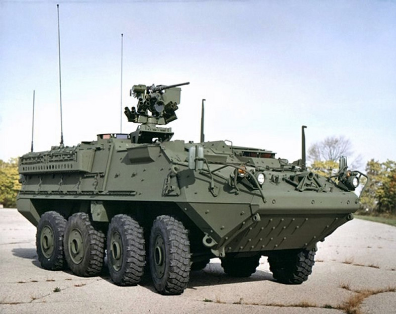 Transporter opancerzony M1126 Stryker