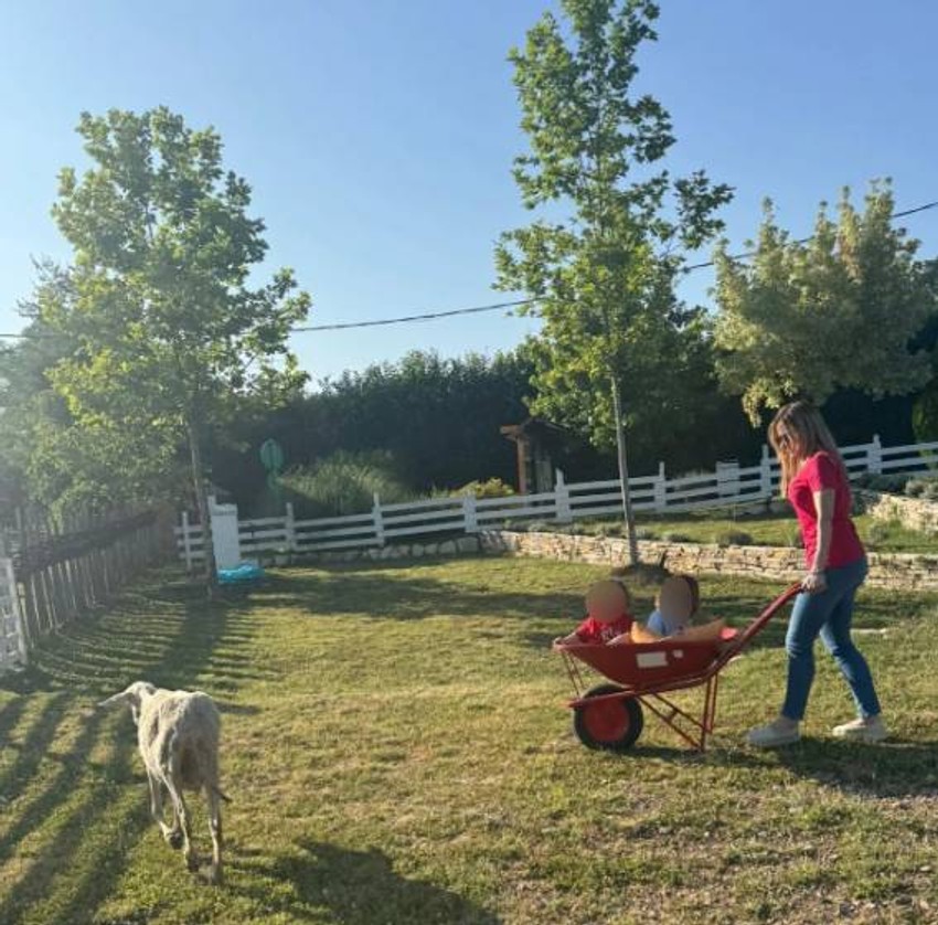 Milica Đurđević Stamenkovski sa sinovima