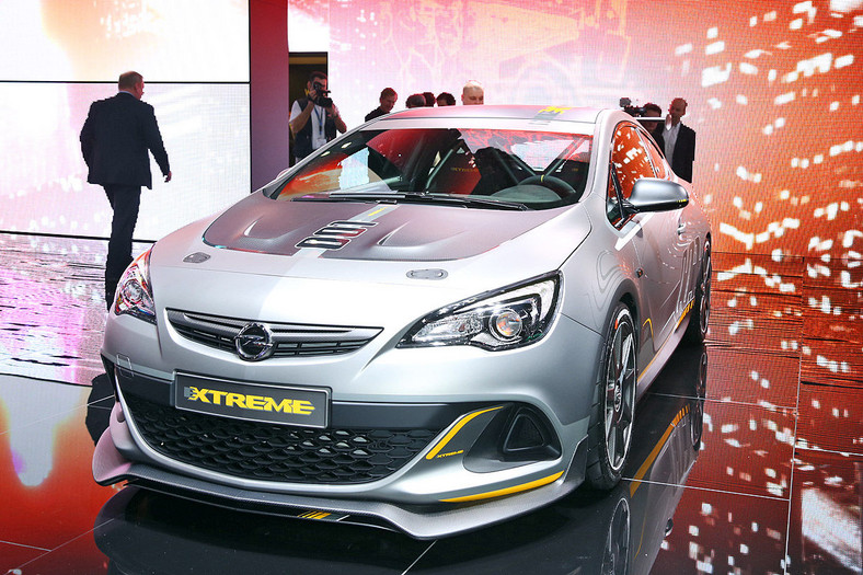 Opel Astra OPC Extreme