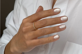 "Silk glass nails" je NAJNOVIJI TREND i savršeni manikir ako želite nešto elegantno i čisto, a dosadili su vam "nude" nokti