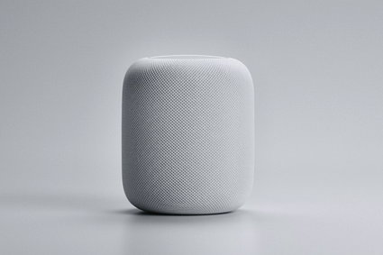 Nowy głośnik Apple HomePod brzmi znacznie lepiej niż pionier całej kategorii, czyli Amazon Echo