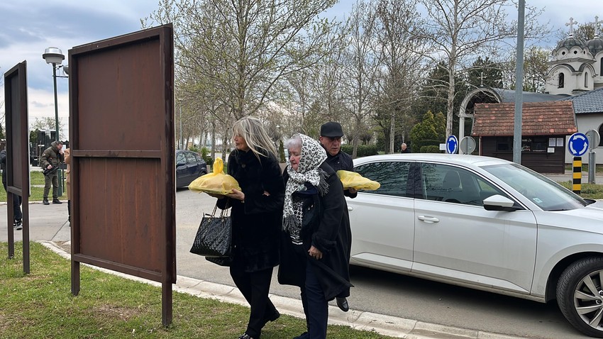 Porodica daje 40 dana Saši Popoviću