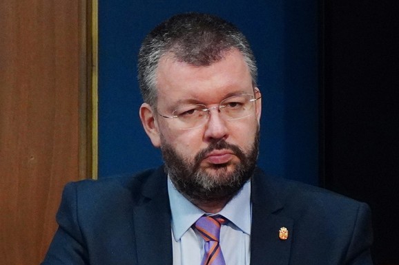 Čedomir Antić za "Blic": Pomirenje znači da postoji nešto što je više od dnevne politike, svetije od izborne pobede i bitnije od dolaska na vlast