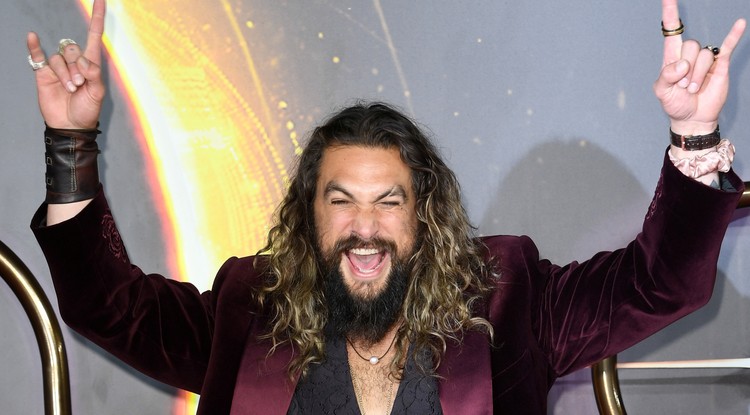 Jason Momoa a Dűne díszbemutatóján