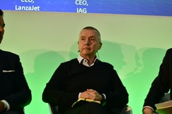 Willie Walsh: Branża lotnicza musi zwiększyć produkcję zrównoważonego paliwa lotniczego