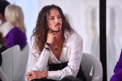 Michał Szpak chce mieć dziecko. "Pójdę z nim na każdy melanż"