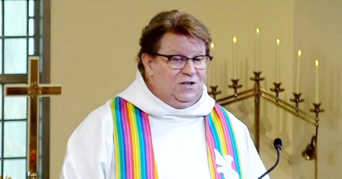 Duchowny ogłosił to podczas mszy. "Nie czuję się już mężczyzną". Jest reakcja biskupa