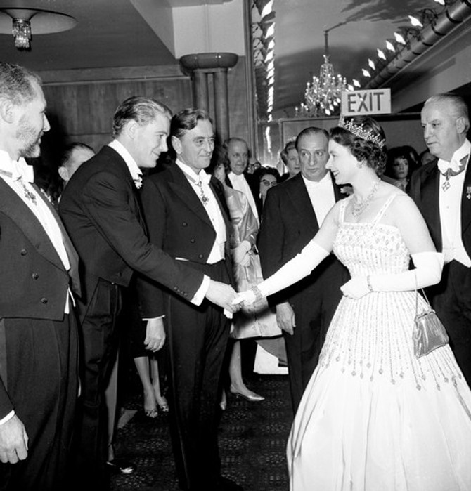 Vintidž haljina kraljice Elizabete koju je princeza Beatris nosila na svom venčanju
