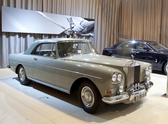 W Essen zakończyła się wystawa Techno Classica. Impreza jest uznawana za największe niemieckie targi pojazdów historycznych i zabytkowych. W naszej galerii mamy kilka perełek dawnej motoryzacji - auta warte są bardzo poważne pieniądze...