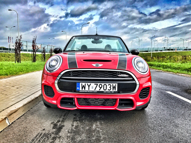 Mini Cabrio JCW