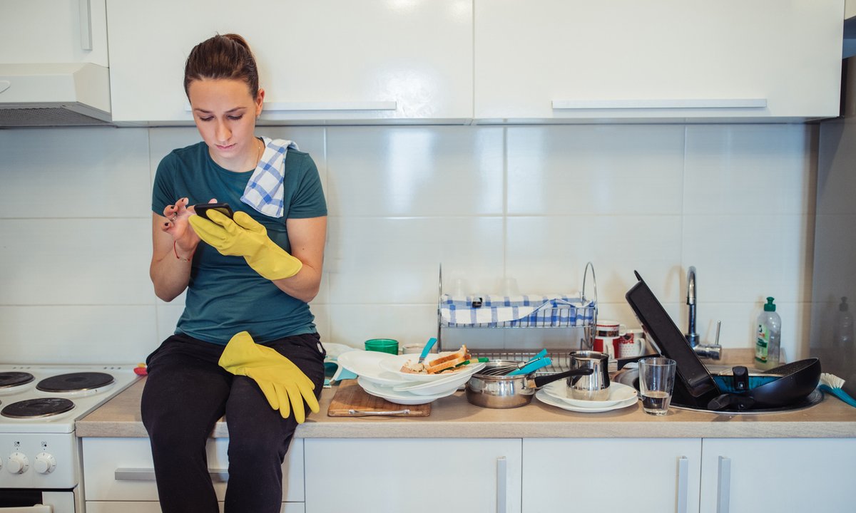 5 sposobów z TikToka na sprytne sprzątanie mieszkania