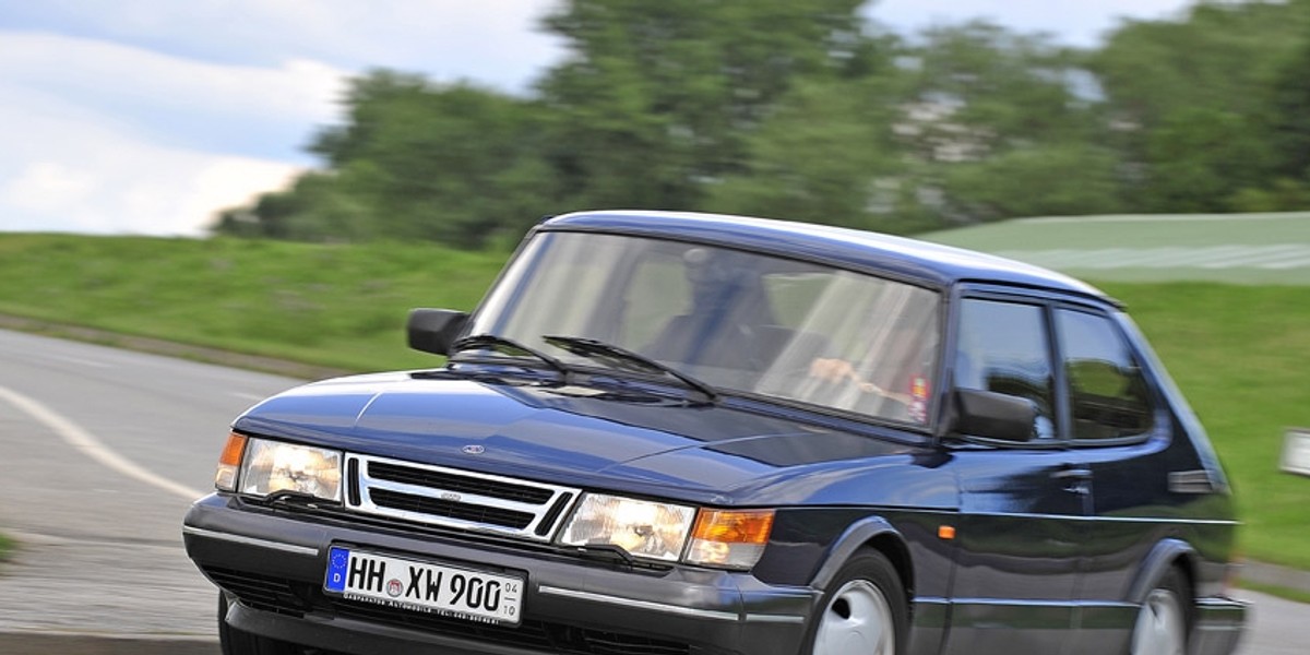 Saab 900 S