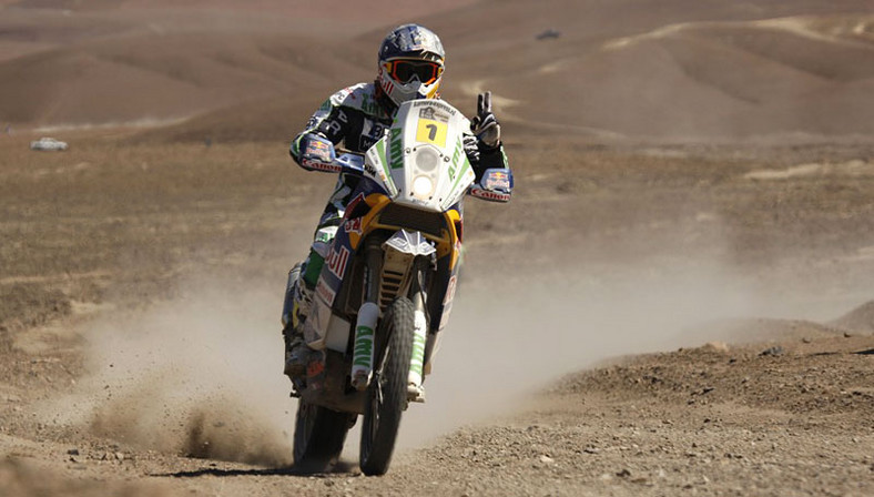 Rajd Dakar 2010: Przygoński goni najlepszych, pech Hołowczyca (9. etap na żywo, wyniki, foto)