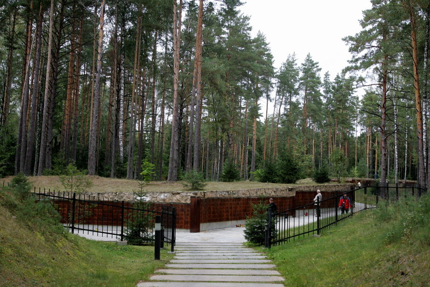 Dzień Pamięci Ofiar Zbrodni Katyńskiej. Jak odkryto groby pomordowanych w Katyniu?