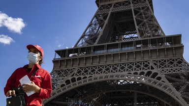 Paryżanie w maseczkach – niemal wszędzie i przez cały dzień