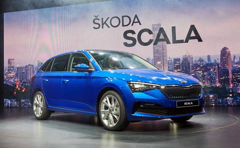 Skoda SCALA została tak oszlifowana w tunelu aerodynamicznym, że oferuje bardzo korzystny współczynnik oporu powietrza - na poziomie 0,29. To przełoży się m.in. na komfort akustyczny w kabinie i ekonomiczne spalanie