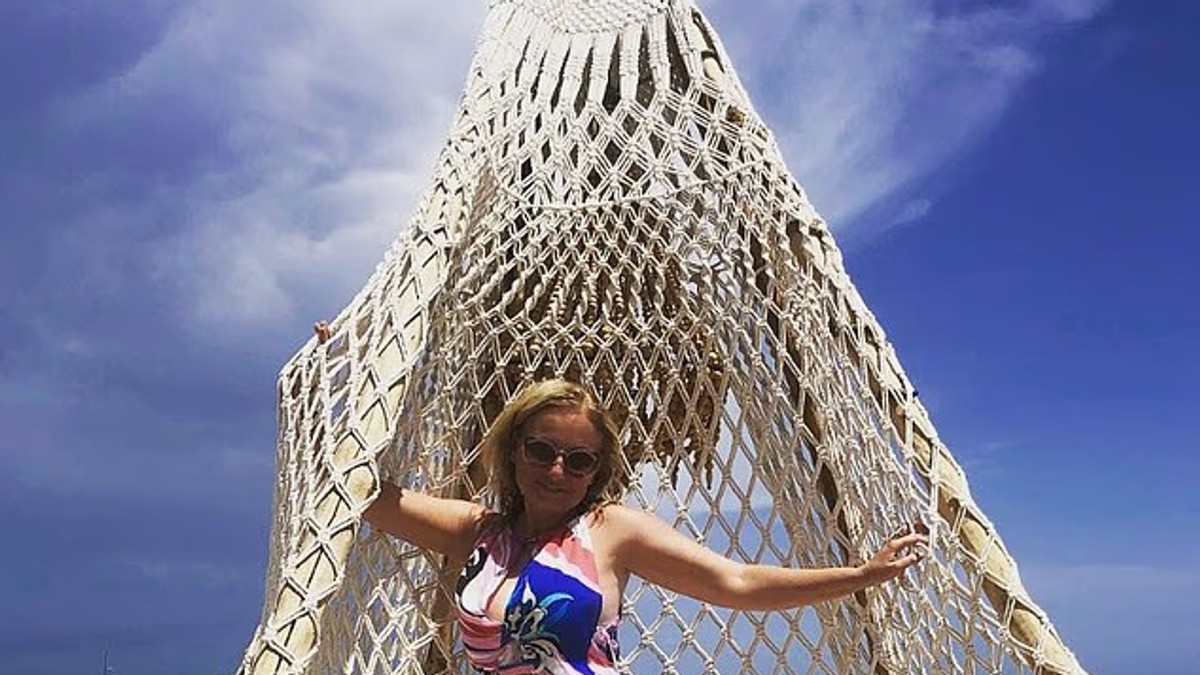 Anna Ermolaev