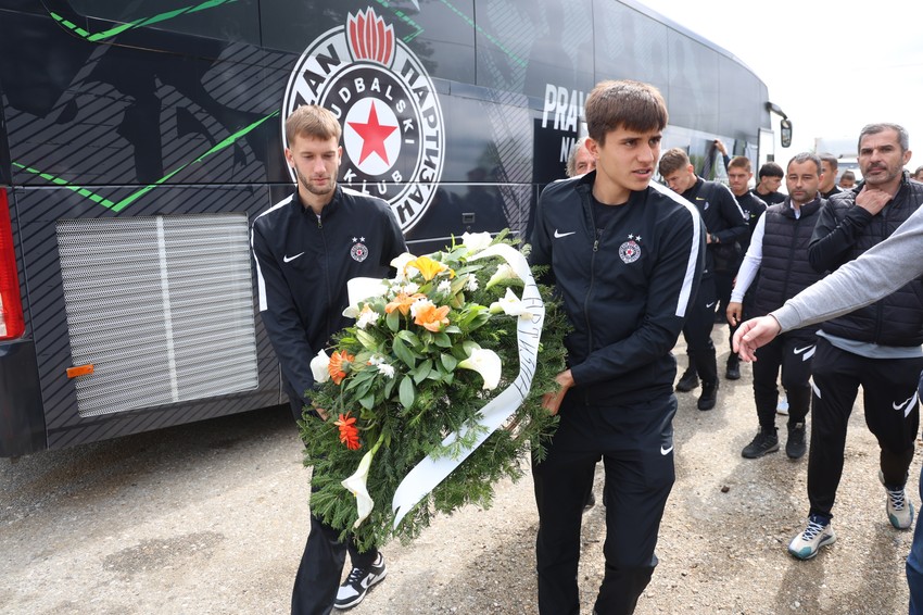 Omladinci "Partizana" stigli u Malo Orašje 