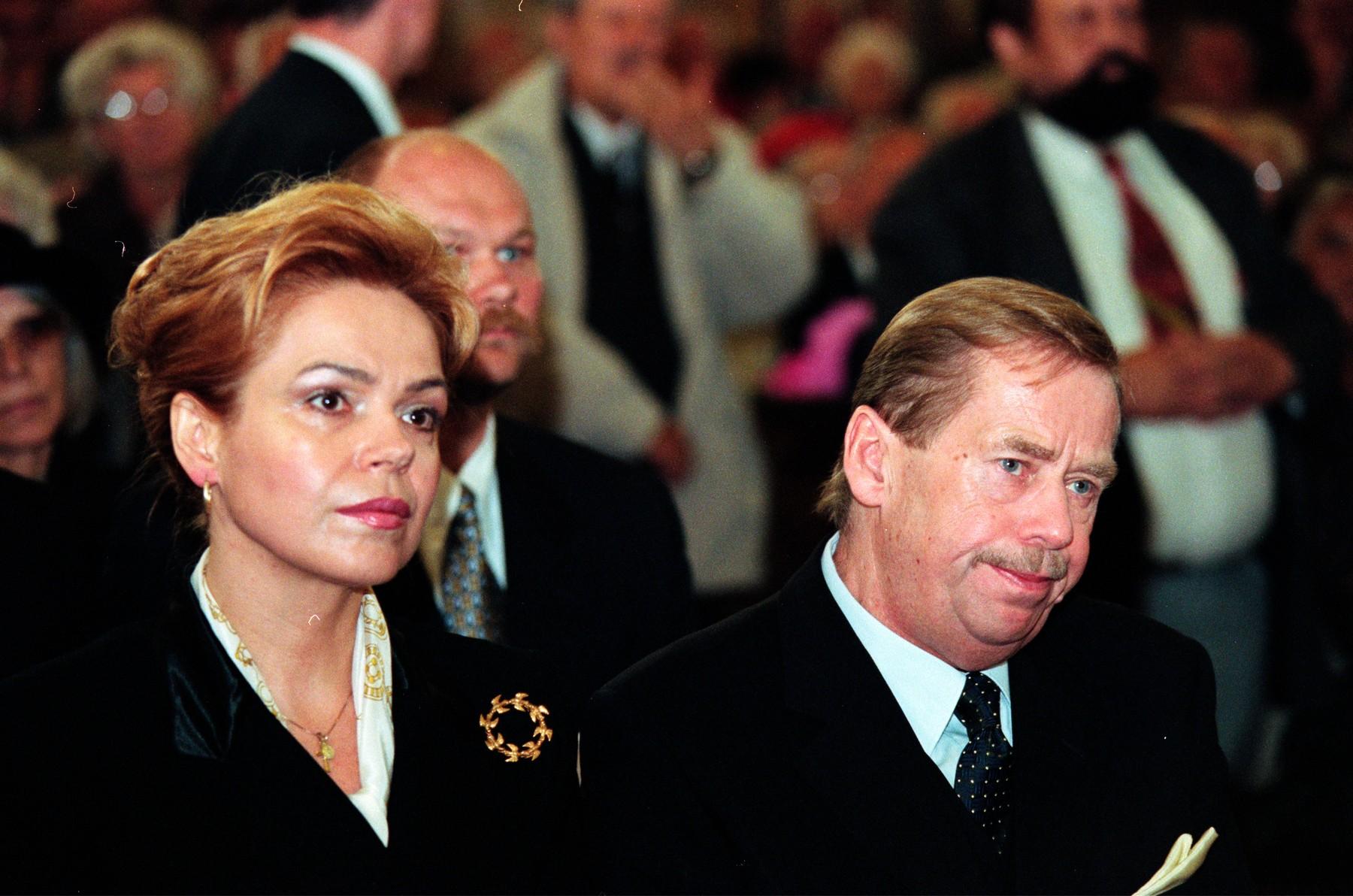 Bývalý prezident Václav Havel s prvou dámou Dagmar Havlovou.