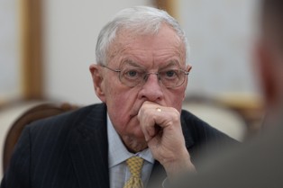 Gen. Kellogg: Rosyjskie drony nad Polską to test. Trzeba na to odpowiedzieć