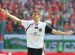 Czarne chmury nad Smolarkiem. Nie wyjechał na zgrupowanie Polonii