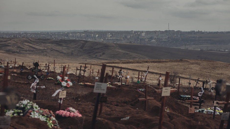 Panorama atakowanego przez Rosjan Bachmutu