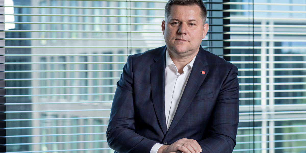 Chcemy aktywnie uczestniczyć w zrównoważonej transformacji polskiego rynku, która już trwa, ale jest jeszcze wiele do zrobienia – mówi w rozmowie z Business Insider Polska Dariusz Kwieciński, Prezes Zarządu Fujitsu Poland