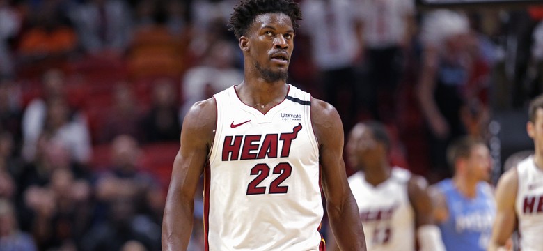 Czwarta wygrana z rzędu koszykarzy Miami Heat. Triple-double Butlera