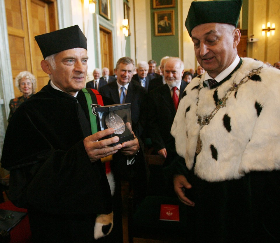 KRAKÓW JERZY BUZEK DOKTOREM HONORIS CAUSA AGH