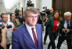 Wąsik do dziennikarza: Donieś, kapusiu