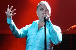 Morrissey znów zaskakuje... Napisał powieść