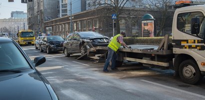 Policjanci oskarżeni. Przyjmowali łapówki od „laweciarzy”